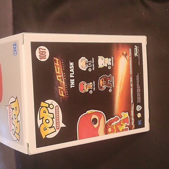 The Flash Funko - Picture 3 of 6